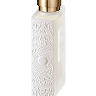 Woman in Gold Hair Mist - Kilian